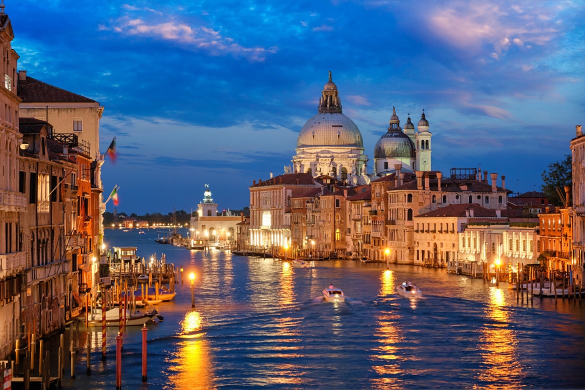 แดนแห่งศิลป์สุดโรแมนติก..อิตาลี Italy