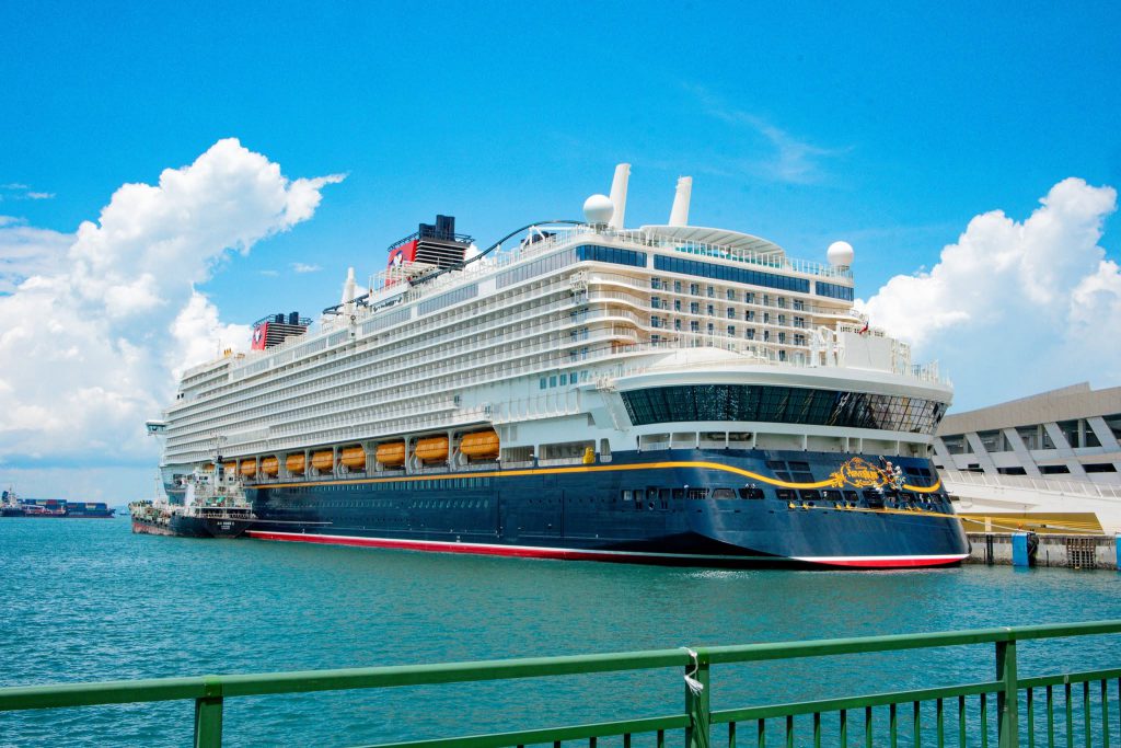 Disney Adventure Cruise